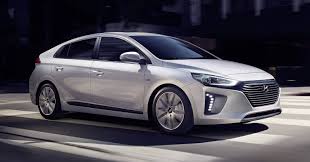 You are currently viewing Sept car review: The Hyundai Ioniq – the Prius beater?