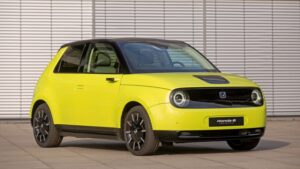 Honda e – On UK streets at last! Is it worth all the fuss and how does it compare to the Mini Electric?